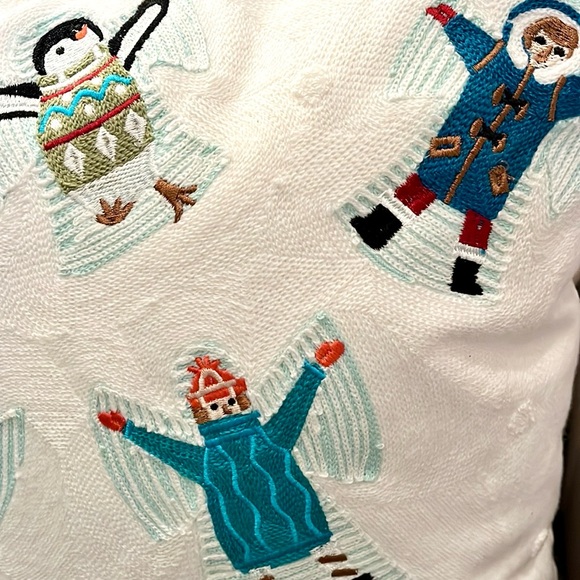 Embroidered Snow Angels Pillow - Picture 9 of 11